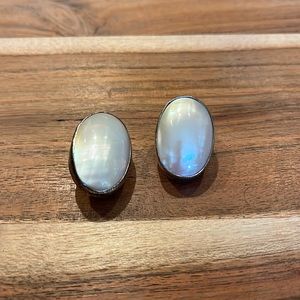 Chico’s Silver Iridescent Pearl Stone Clip On Earrings